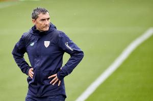 赛程直播-巴尔韦德：确实意外曼联目前在英超的位置，他们是属于欧冠的球队