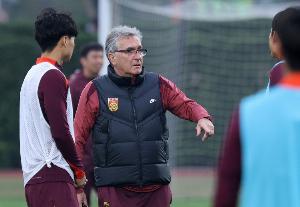 注册平台-抢分能力为0！国足面对小组前三球队6场比赛收获0分